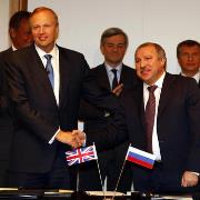 Dudley e Khudainatov
