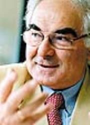 Riccardo Petrella 
