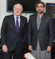  Shahid Khaqqan Abbasi e Paolo Scaroni