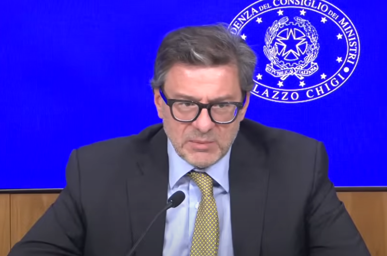 Accise, nuovo allineamento benzina-diesel in manovra