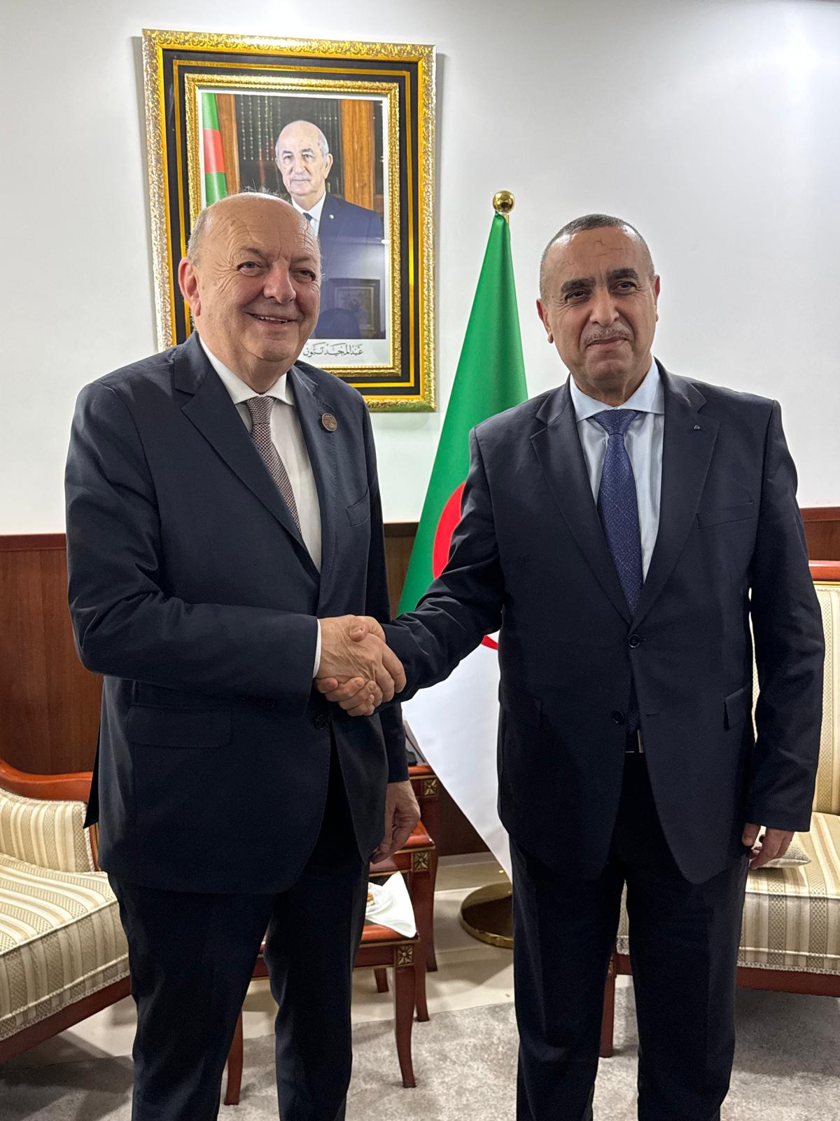 Gas, Pichetto in Algeria: “fiduciosi su rinnovo contratti”