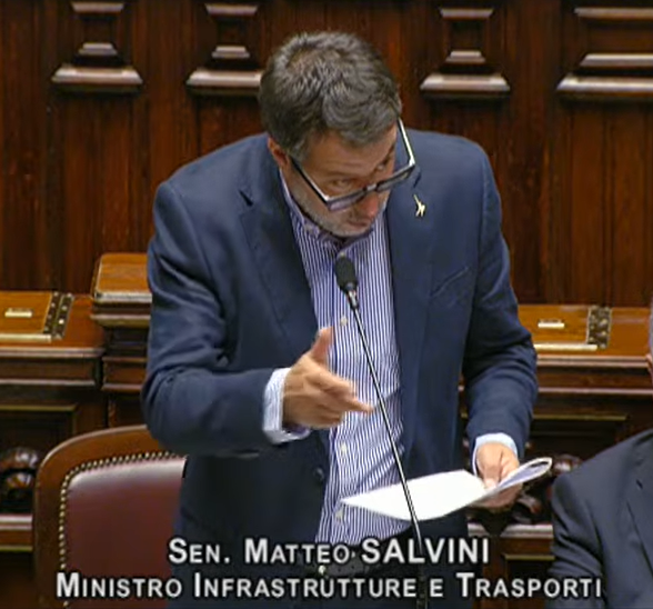 Jet fuel, Salvini: scorte garantiscono voli per tutto maggio